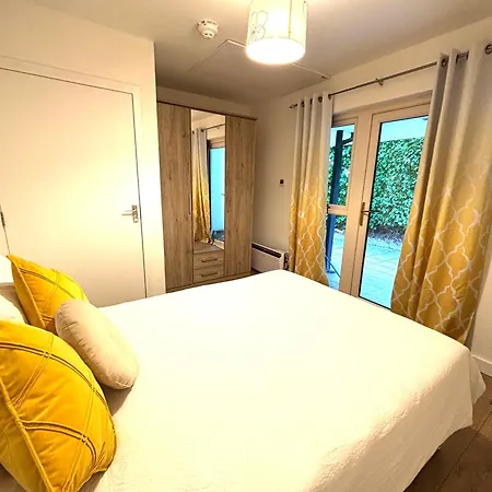 Seascape Bliss - My Joyful Coastal Retreat In Youghal's Heart - Family Friendly - Long Term Price Cuts * Youghal