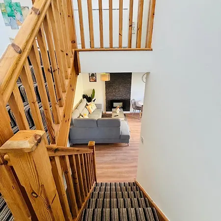 Seascape Bliss - My Joyful Coastal Retreat In Youghal's Heart - Family Friendly - Long Term Price Cuts Villa
