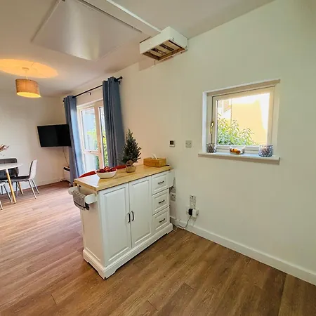 Villa Seascape Bliss - My Joyful Coastal Retreat In Youghal's Heart - Family Friendly - Long Term Price Cuts