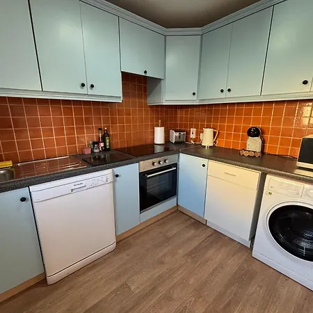 Villa Seascape Bliss - My Joyful Coastal Retreat In Youghal's Heart - Family Friendly - Long Term Price Cuts Youghal