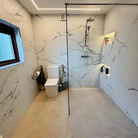 Βίλα Seascape Bliss - My Joyful Coastal Retreat In Youghal's Heart - Family Friendly - Long Term Price Cuts