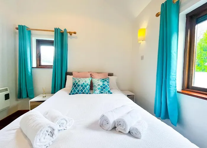 Seascape Bliss - My Joyful Coastal Retreat In Youghal's Heart - Family Friendly - Long Term Price Cuts Youghal