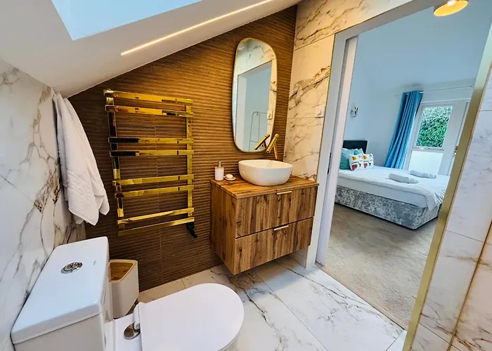 Seascape Bliss - My Joyful Coastal Retreat In Youghal's Heart - Family Friendly - Long Term Price Cuts Youghal