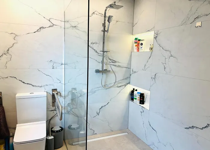 Seascape Bliss - My Joyful Coastal Retreat In Youghal's Heart - Family Friendly - Long Term Price Cuts Youghal